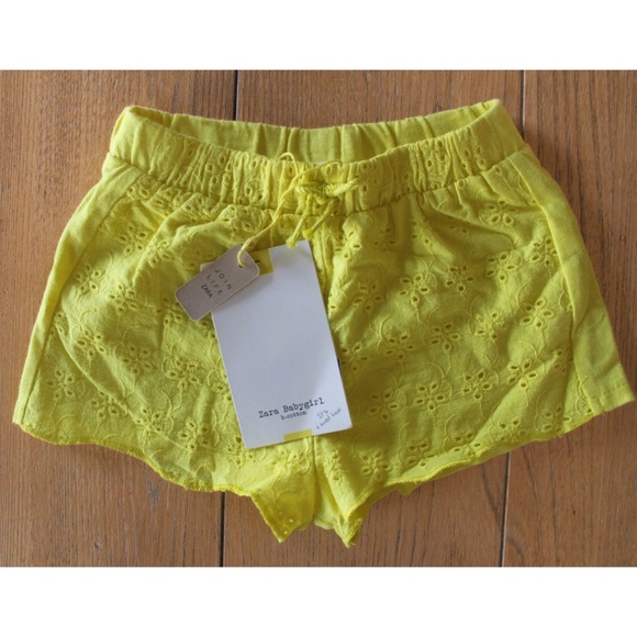 Zara Baby Girls NWT Yellow Floral Embroidered Shorts 9-12 Months - Picture 1 of 5
